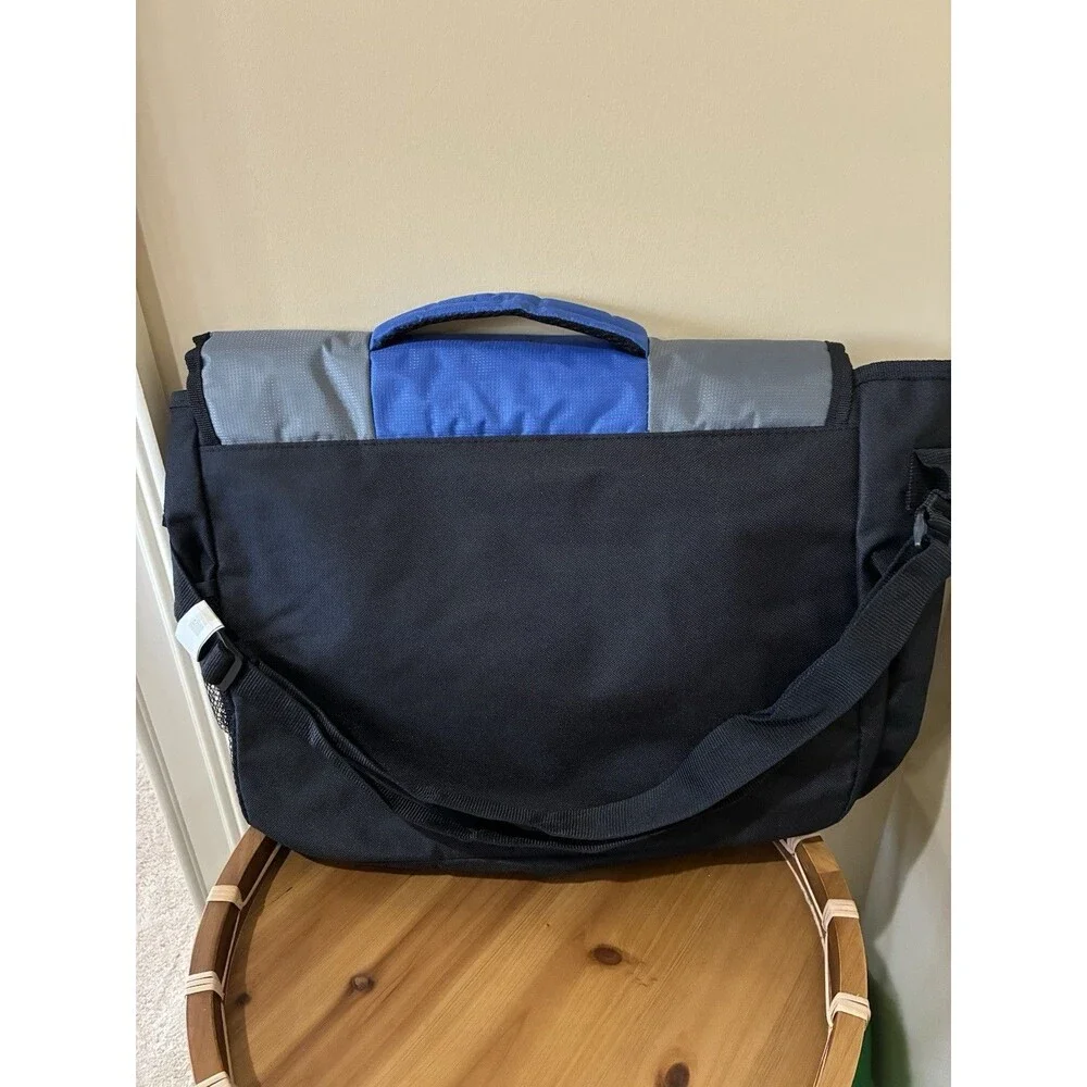 New Tek Gear BOYS SCOUT Lap Top/Messenger Bag/School Bag Dark Gray and Blue NWT